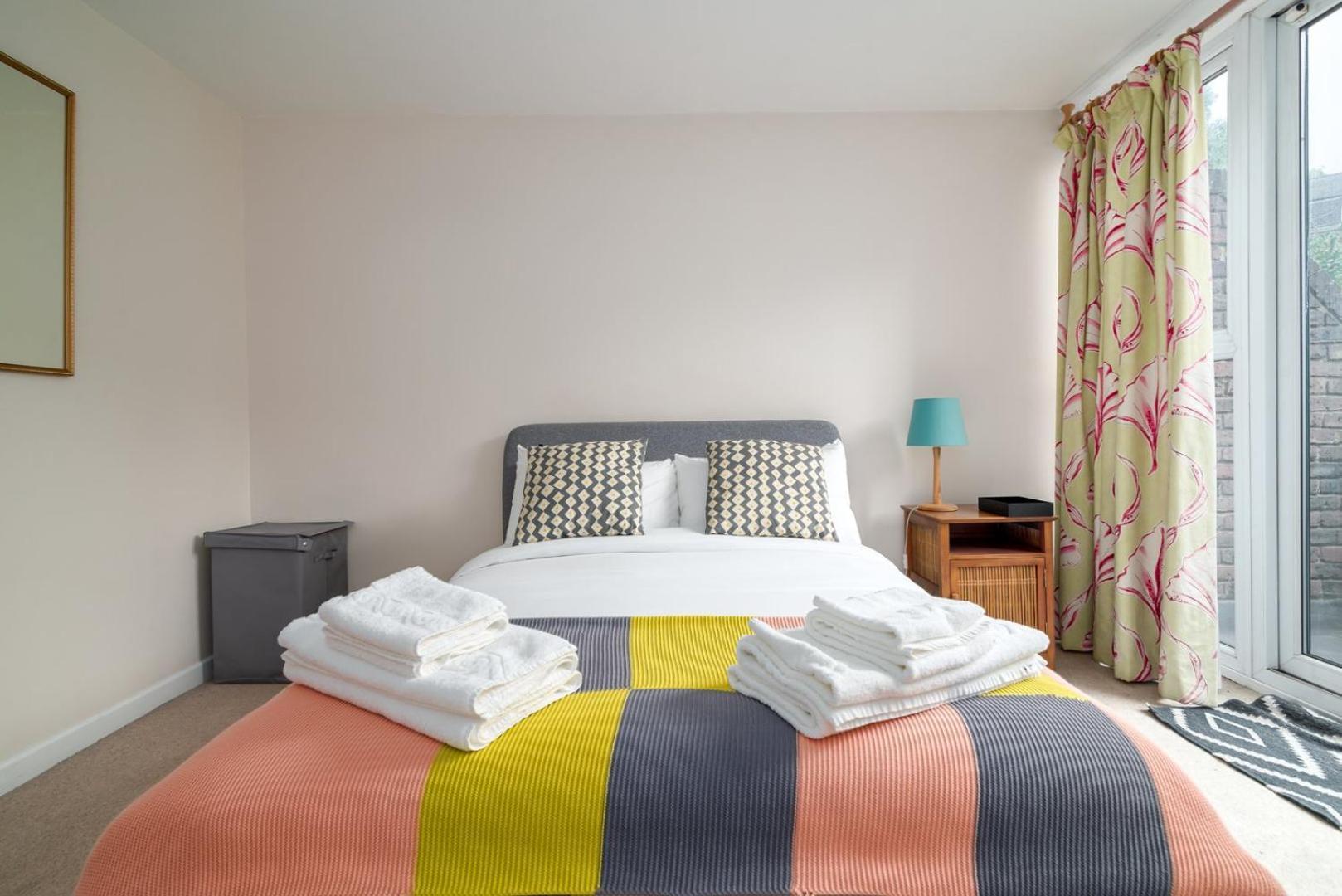 Guestready - Lovely Ground Floor Duplex With Patio In Southbank Διαμέρισμα Λονδίνο Εξωτερικό φωτογραφία